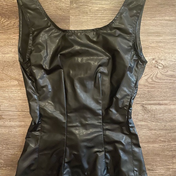 Vintage Phaze corset top - Picture 3 of 3